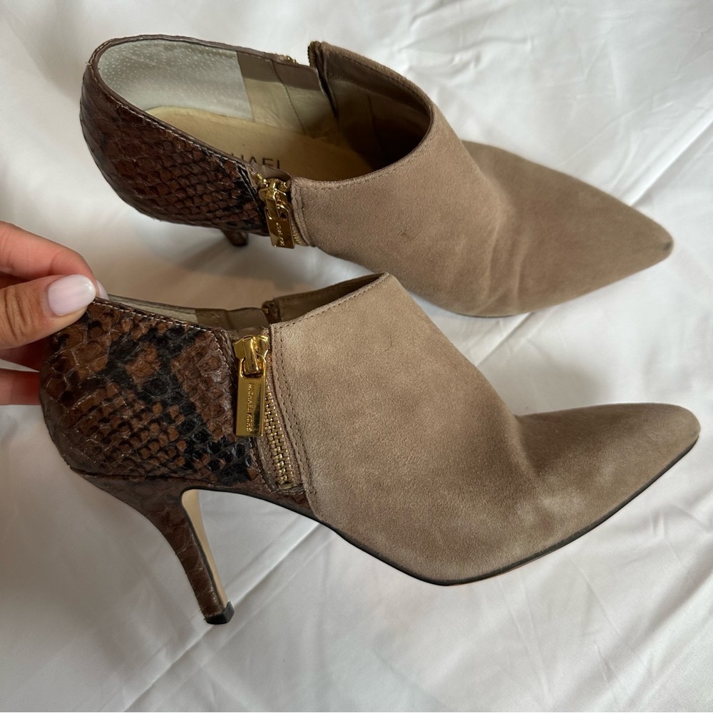 Michael Kors Tan and Brown Women's Heels